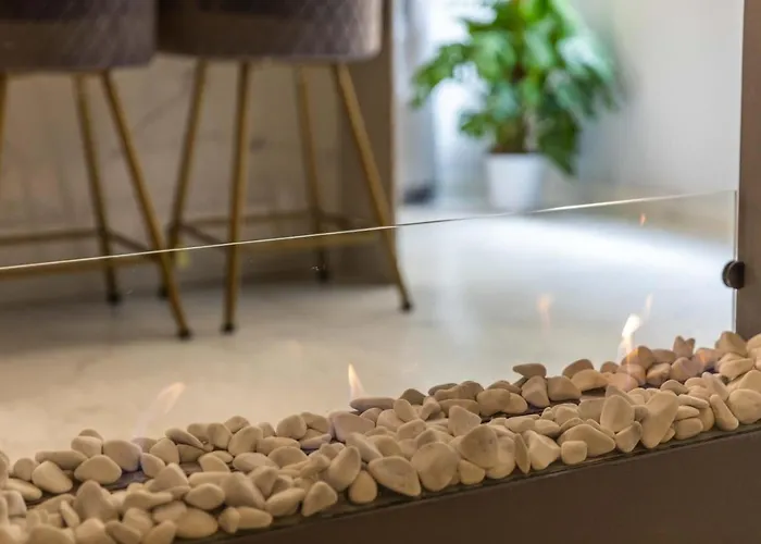 New & Unique Apartment - A 5 Minutes Ferry To Capital City Of Valletta