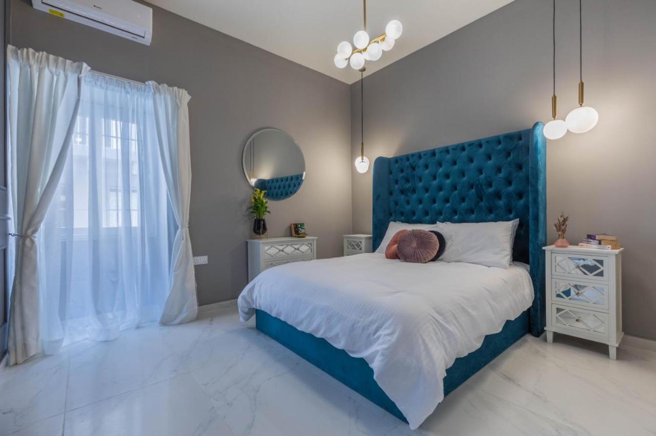 New & Unique - A 5 Minutes Ferry To Capital Of Valletta Apartment *