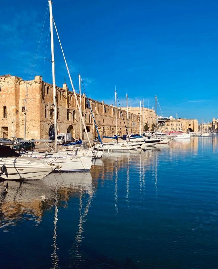 New & Unique - A 5 Minutes Ferry To Capital Of Valletta * Senglea
